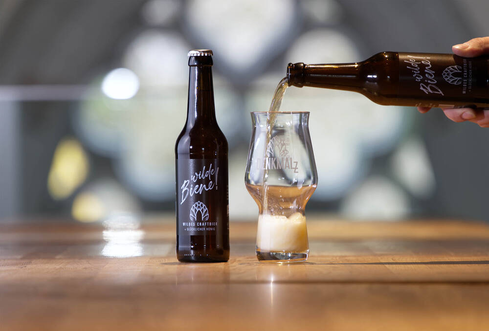 Wilde Biene - Wild Bee (Craft Beer Shandy) – available in packs of 6 or 12